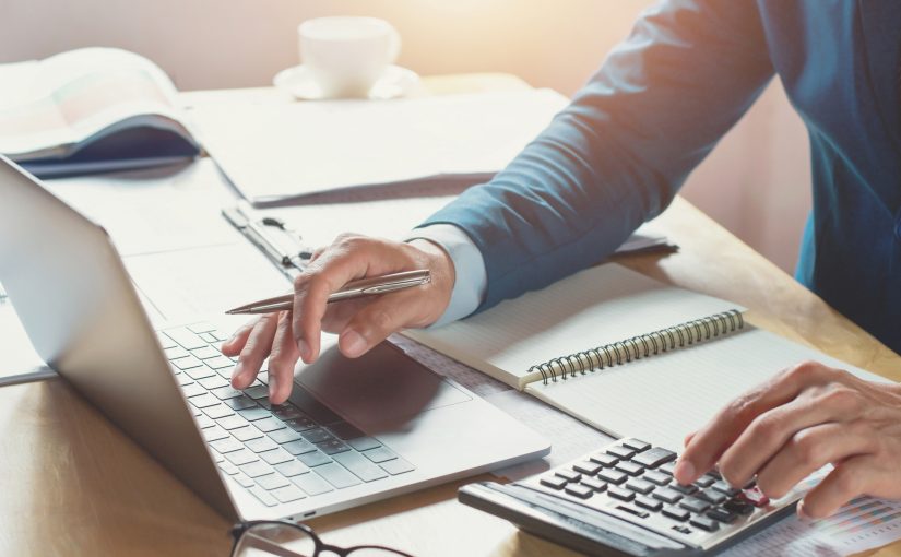 Financial Tightrope: The Risks of Managing Without a Professional Accountant